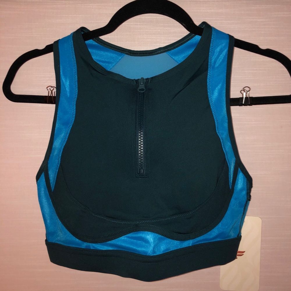 NWT Fabletics Sports Bra